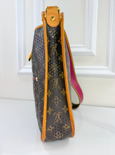 LOUIS VUITTON PERFORATED MUSETTE