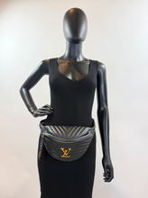 LOUIS VUITTON NEW WAVE BUMBAG CALFSKIN