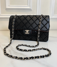CHANEL CLASSIC MEDIUM SINGLE FLAP LAMBSKIN BLACK QUILTED CRYSTAL