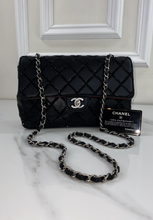 CHANEL CLASSIC MEDIUM SINGLE FLAP LAMBSKIN BLACK QUILTED CRYSTAL