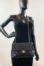 CHANEL CLASSIC MEDIUM SINGLE FLAP LAMBSKIN BLACK QUILTED CRYSTAL