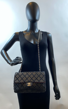 CHANEL CLASSIC MEDIUM SINGLE FLAP LAMBSKIN BLACK QUILTED CRYSTAL