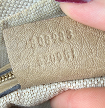 GUCCI SOHO SMALL CHAIN BAG IN BEIGE