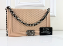 CHANEL BOY FLAP LARGE CHEVRON CALFSKIN IN BEIGE