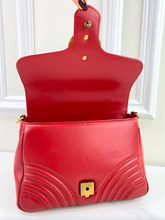 GUCCI MARMONT GG TOP HANDLE BAG IN RED