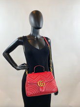 GUCCI MARMONT GG TOP HANDLE BAG IN RED