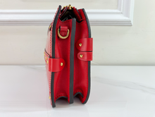LOUIS VUITTON TRUNK VERNIS CHERRY RED