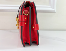 LOUIS VUITTON TRUNK VERNIS CHERRY RED
