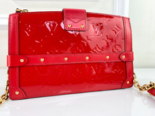 LOUIS VUITTON TRUNK VERNIS CHERRY RED