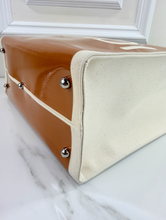 FENDI SUNSHINE SHOPPER TOTE