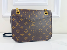 LOUIS VUITTON PASSY