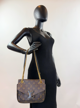 LOUIS VUITTON PASSY