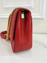 YSL VICKY VERTICAL QUILTED LAMBSKIN