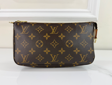LOUIS VUITTON POCHETTE ACCESSOIRES (NEW MODEL)