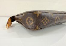 LOUIS VUITTON POCHETTE ACCESSOIRES (NEW MODEL)