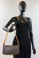 LOUIS VUITTON POCHETTE ACCESSOIRES (NEW MODEL)