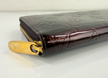 LOUIS VUITTON WALLET ZIPPY VERNIS AMARANTE