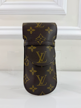 LOUIS VUITTON SUNGLASSES CASE MONOGRAM