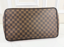 LOUIS VUITTON DE GREENWICH PM