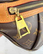 LOUIS VUITTON HIGH RISE BUMBAG