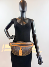 LOUIS VUITTON HIGH RISE BUMBAG