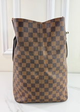 LOUIS VUITTON DE GREENWICH PM