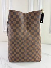 LOUIS VUITTON DE GREENWICH PM