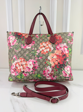 GUCCI BLOOMS CONVERTIBLE SOFT LARGE TOTE LIMITED EDITION