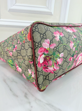GUCCI BLOOMS CONVERTIBLE SOFT LARGE TOTE LIMITED EDITION