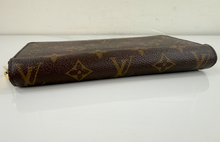 LOUIS VUITTON WALLET ZIPPY MONOGRAM FUCHSIA