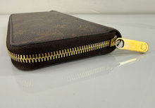 LOUIS VUITTON WALLET ZIPPY MONOGRAM FUCHSIA