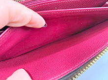 LOUIS VUITTON WALLET ZIPPY MONOGRAM FUCHSIA