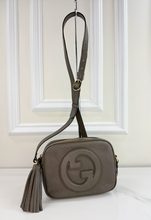 GUCCI DIAGONAL STITCHED BLONDIE IN KHAKI BROWN