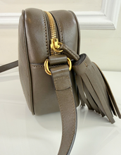 GUCCI DIAGONAL STITCHED BLONDIE IN KHAKI BROWN