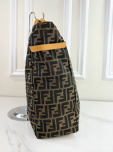 FENDI VINTAGE ZIP TRAVEL TOTE
