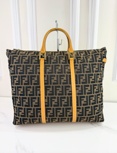 FENDI VINTAGE ZIP TRAVEL TOTE