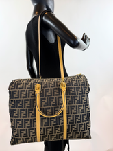 FENDI VINTAGE ZIP TRAVEL TOTE