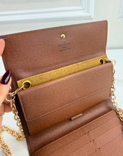 LOUIS VUITTON WALLET PORTE  TRESSOR WOC
