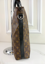 LOUIS VUITTON MACASSAR DAVIS