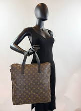 LOUIS VUITTON MACASSAR DAVIS