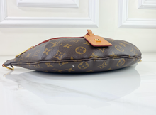 LOUIS VUITTON HIGH RISE BUMBAG