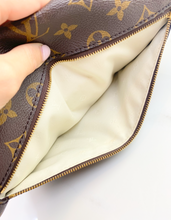 LOUIS VUITTON HIGH RISE BUMBAG