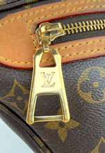 LOUIS VUITTON HIGH RISE BUMBAG