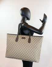 GUCCI GG SUPREME XL JOY TOTE NEW MODEL