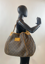 LOUIS VUITTON GALLIERA HOBO GM
