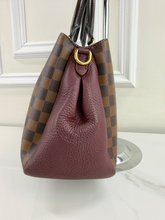 LOUIS VUITTON BRITTANY TAURILLON MAGNOLIA DE