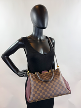 LOUIS VUITTON BRITTANY TAURILLON MAGNOLIA DE