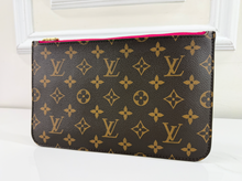 LOUIS VUITTON NEVERFULL MM POCHETTE FUSCHIA MS4149