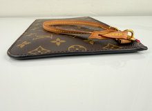 LOUIS VUITTON NEVERFULL MM POCHETTE FUSCHIA MS4149