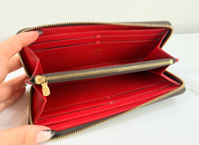 LOUIS VUITTON WALLET CLEMENCE DE